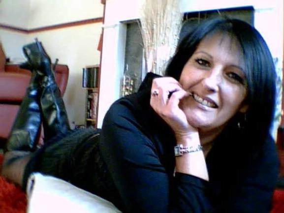 25P Milfs &amp; Gilfs wearing boots no.21