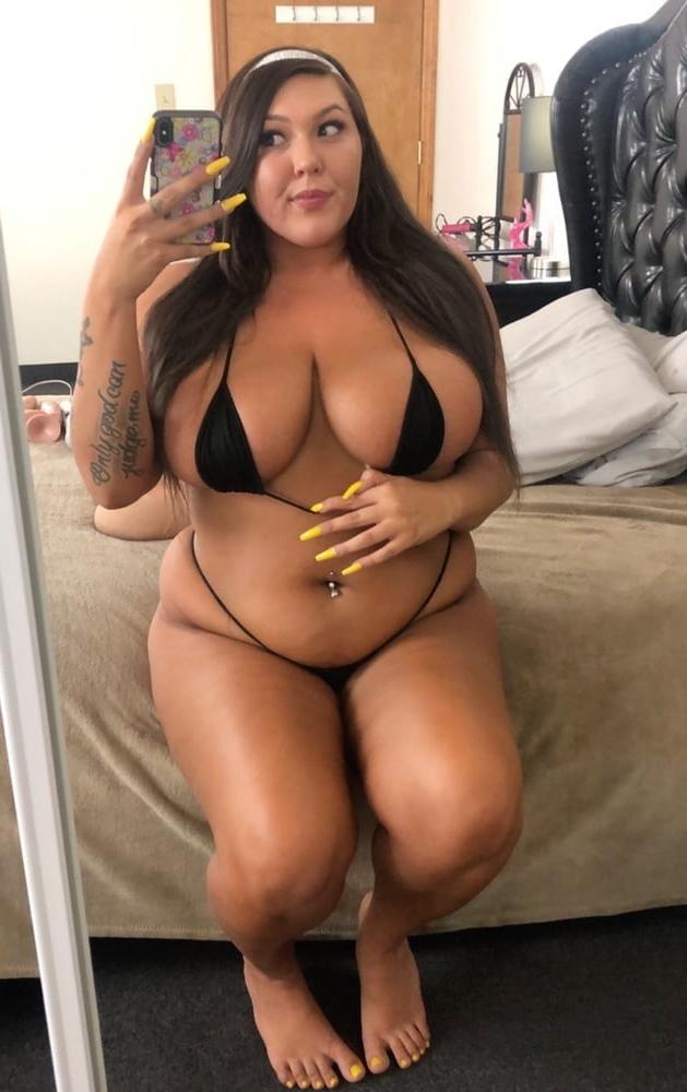 25P Big Tits and Big Ass 21!PICS!