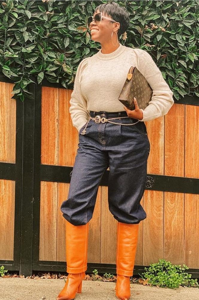 25P Insta Milfs &amp; Gilfs Wearing Boots no.12
