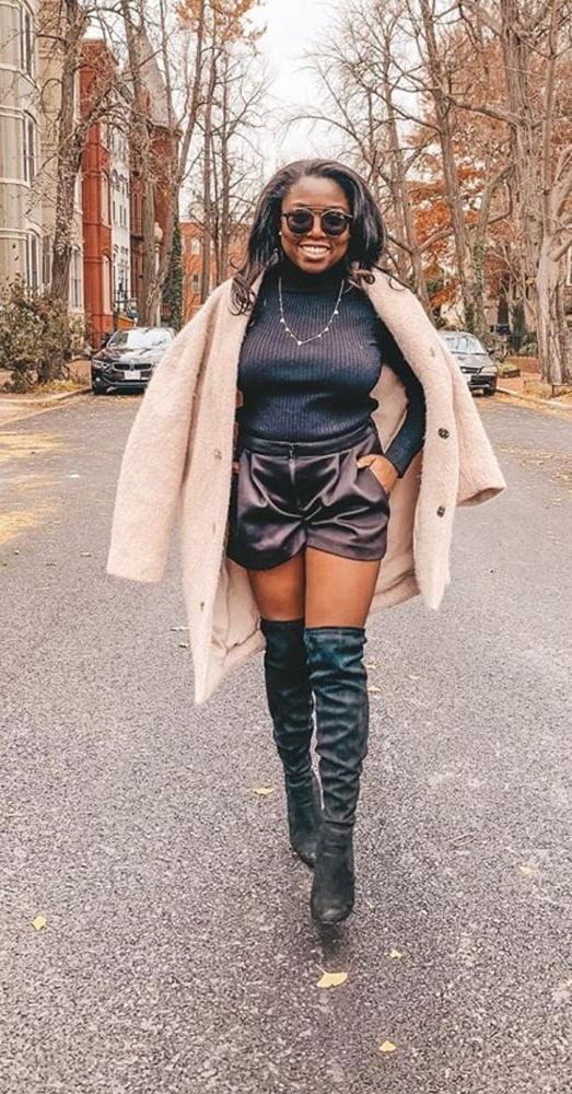 25P Insta Milfs &amp; Gilfs Wearing Boots no.12