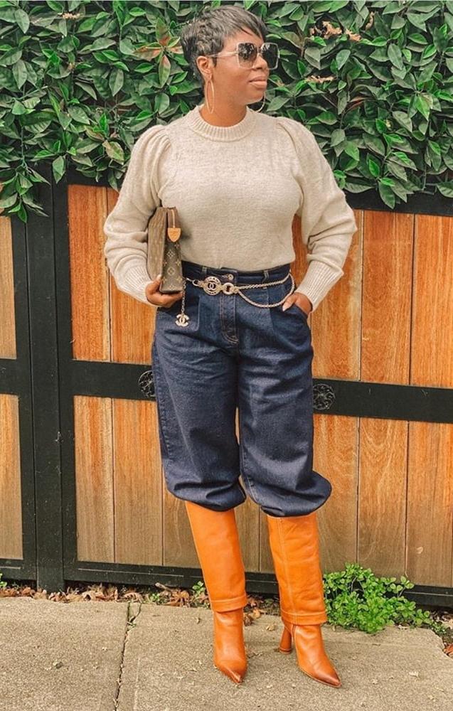 25P Insta Milfs &amp; Gilfs Wearing Boots no.12