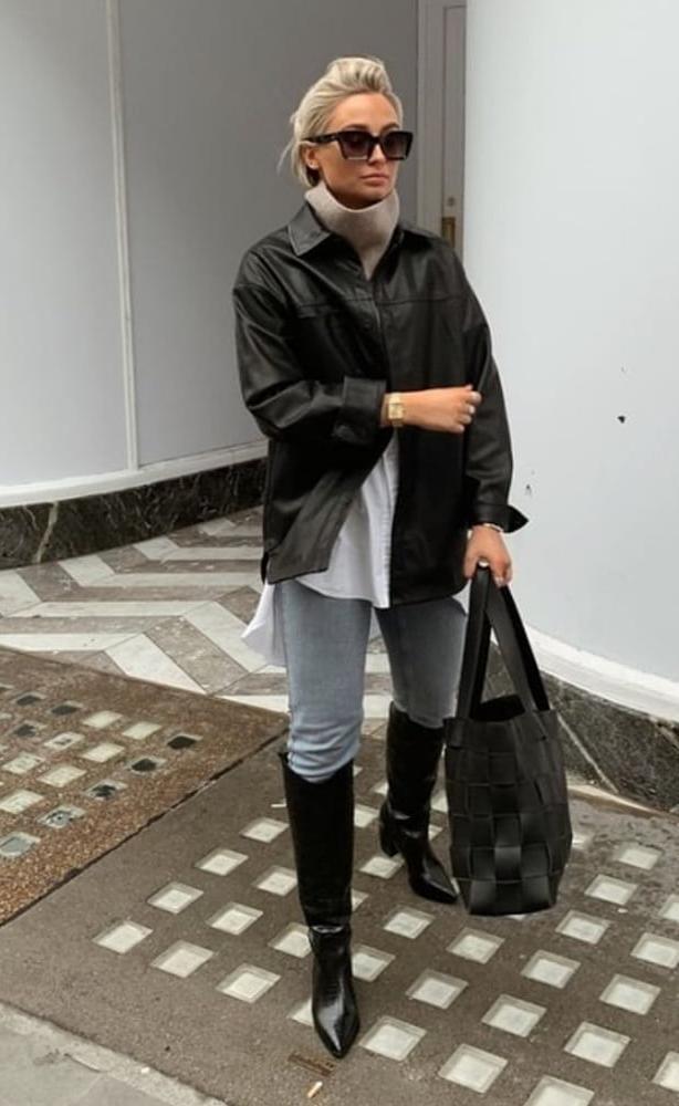 25P Insta Milfs &amp; Gilfs Wearing Boots no.12