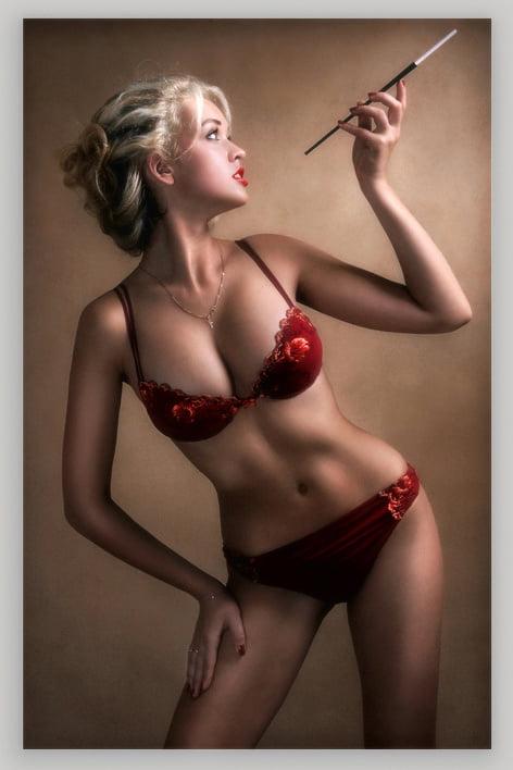 19P 2 Sexy Smoking