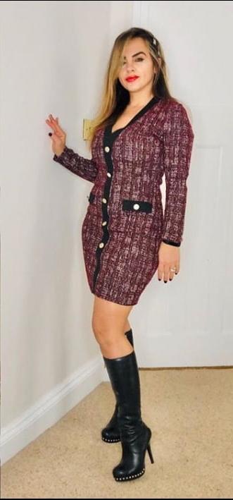 25P Milfs &amp; Gilfs wearing boots no.39