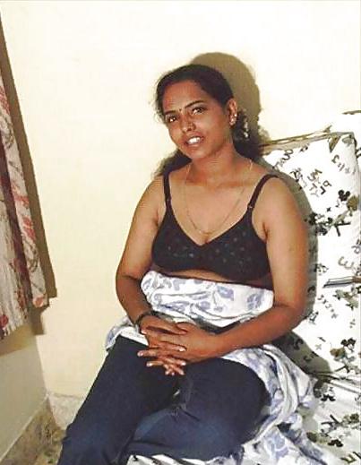 15P Indian Aunty