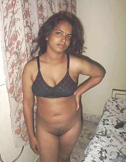 15P Indian Aunty