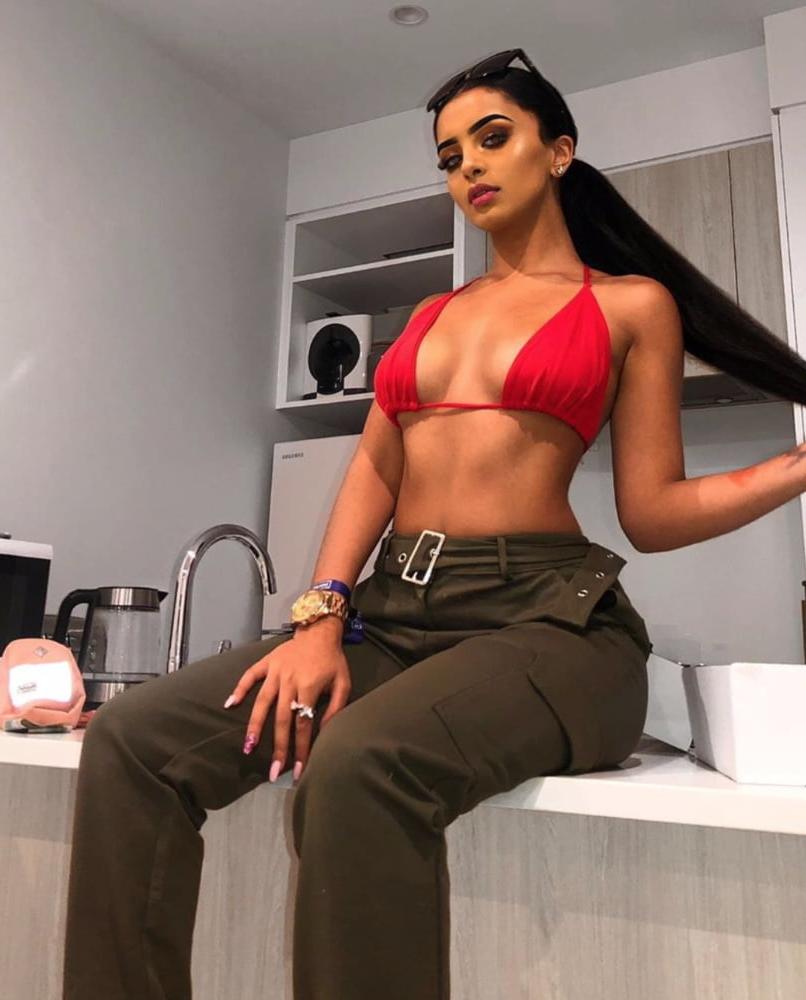 25P Nude Indian Women 56