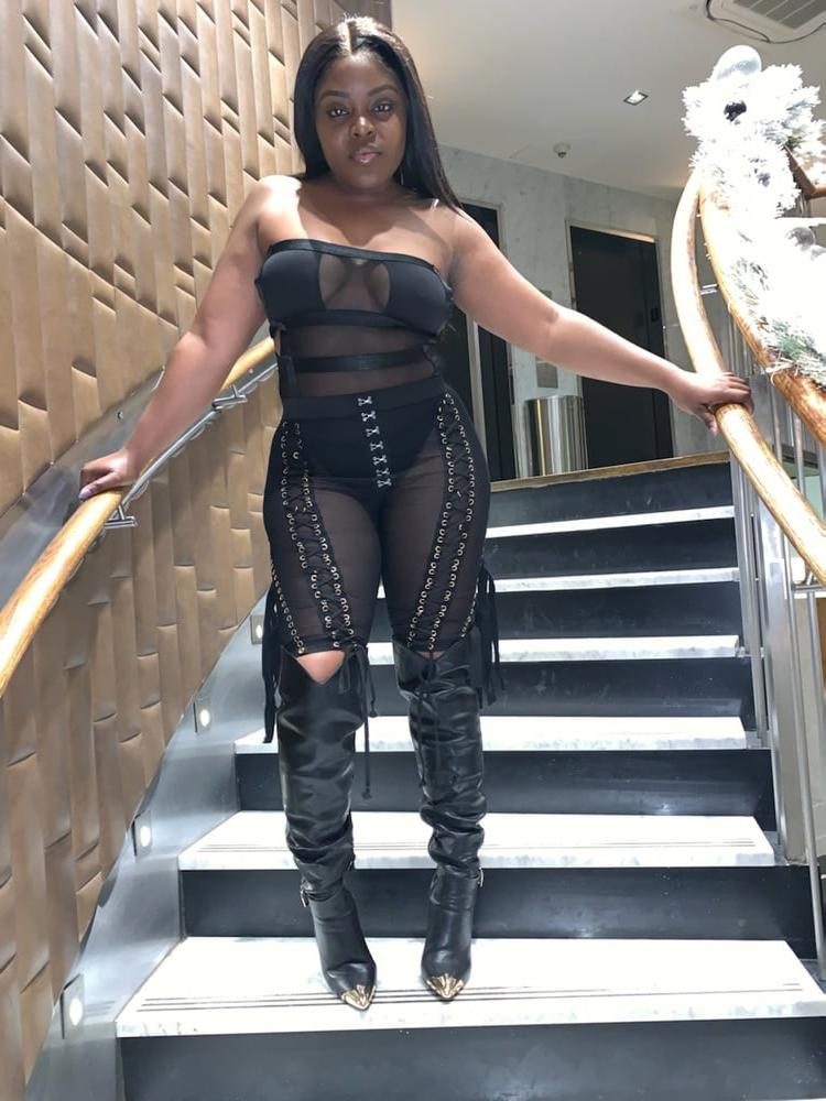 25P Milfs &amp; Gilfs wearing boots no.38