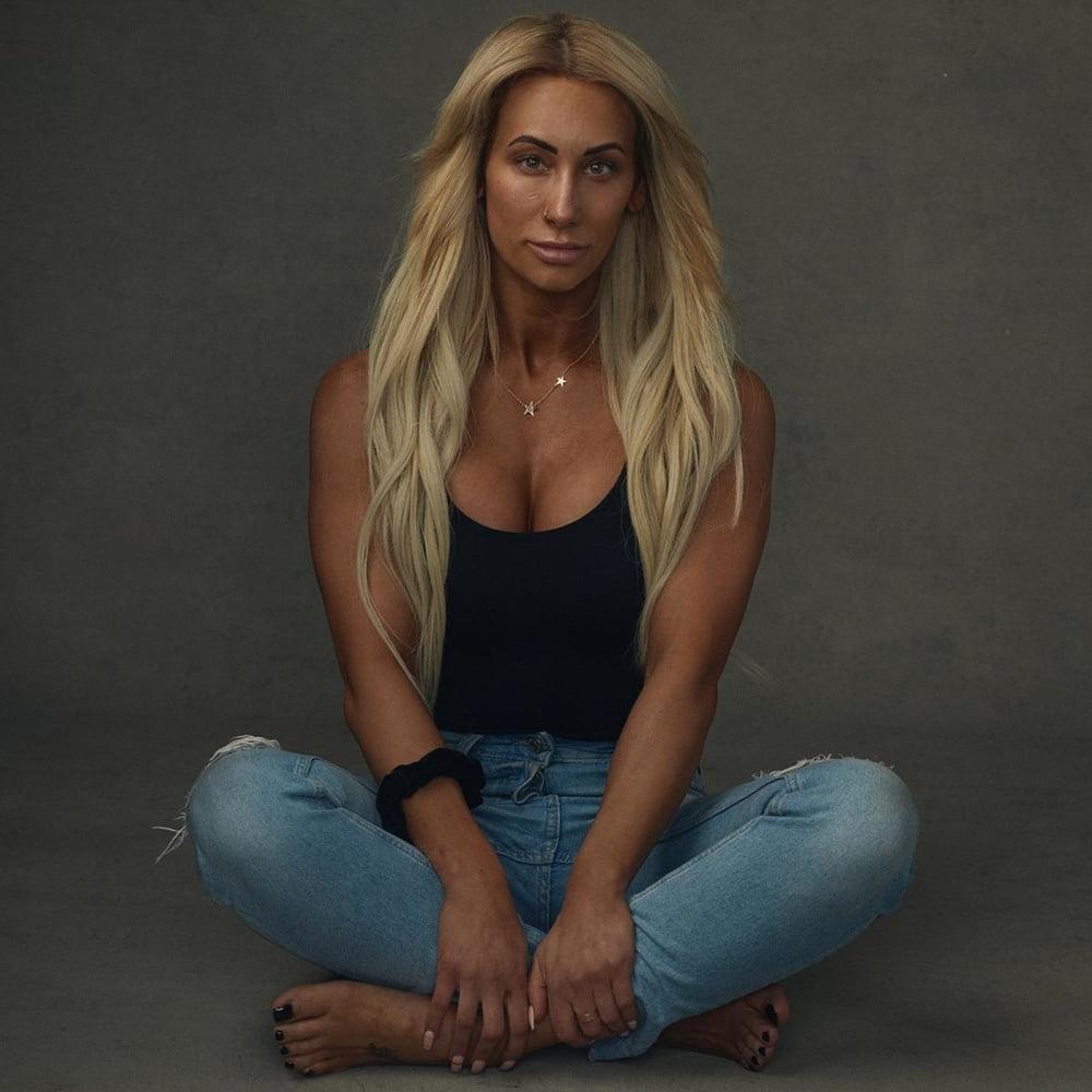 25P WWE No Makeup Photoshoot Gallery 2020