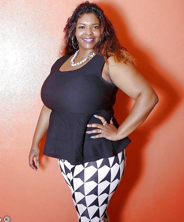 16P Bbw mix 650 (Black women)