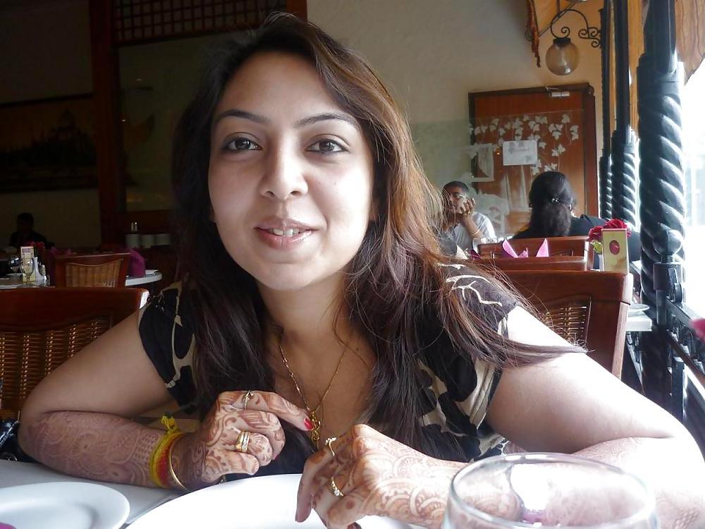 25P Sexy indian..no porn