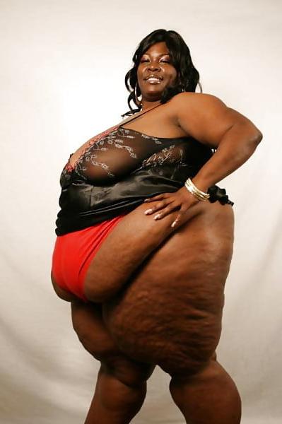 16P Bbw mix 639 (Black women)