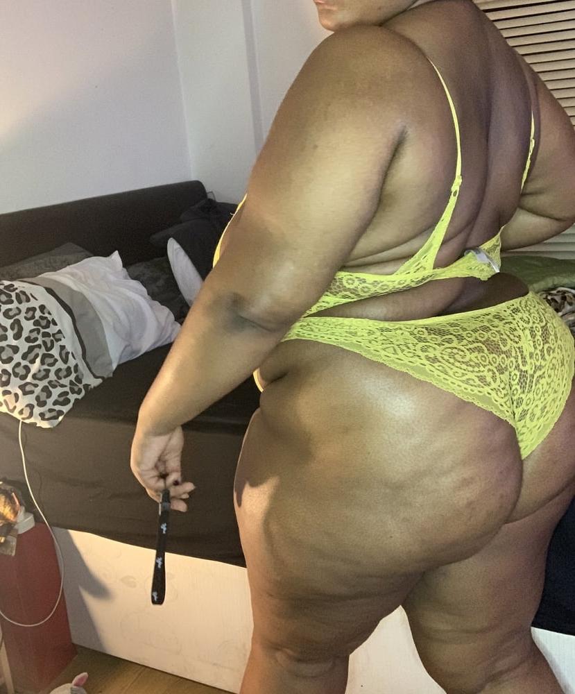 16P Black BBW Vol 77