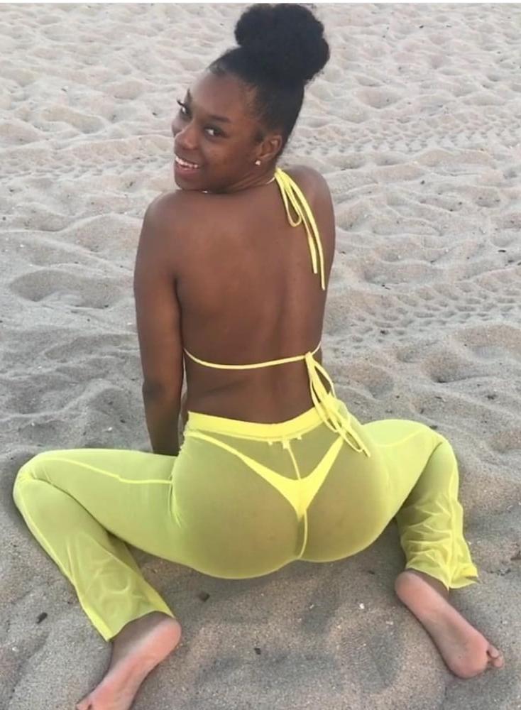 25P Sweet Young Ebony Pussy(18-23)