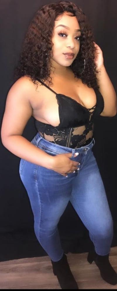 25P Sweet Young Ebony Pussy(18-23)