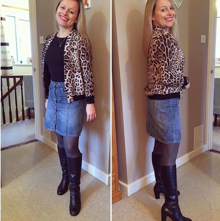 25P Insta Milfs &amp; Gilfs Wearing Boots 8