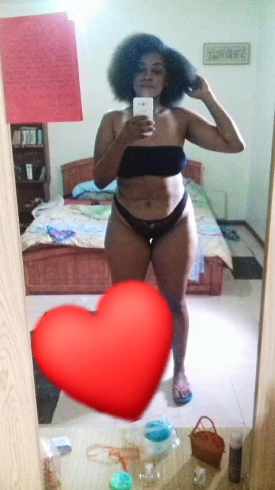 20P MONITA 33 Y GOOD WHORE