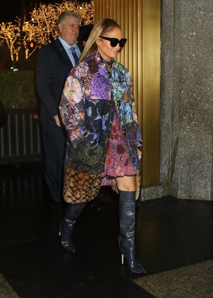 25P JLo with Boots Vol 02