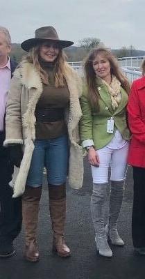 12P Carol Vorderman wearing Boots no.6