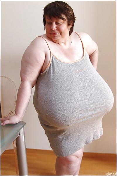 17P Massive Tits