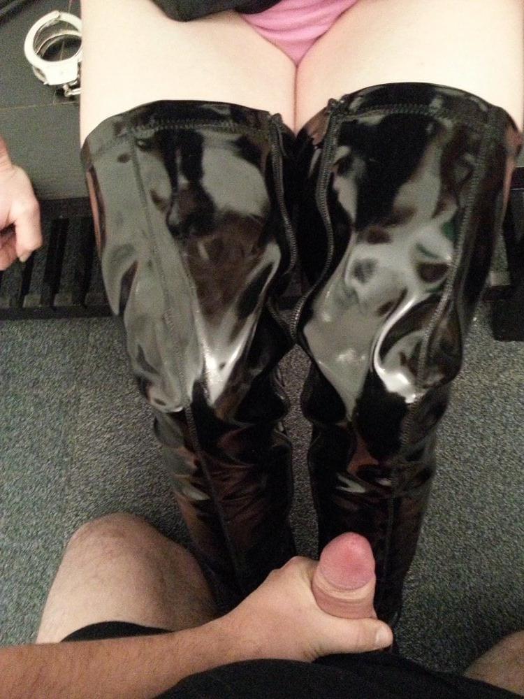 25P Cum covered boots 2