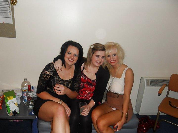 25P Hot babes 21