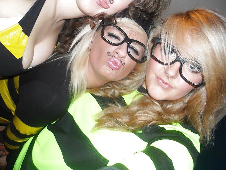 25P Hot babes 21