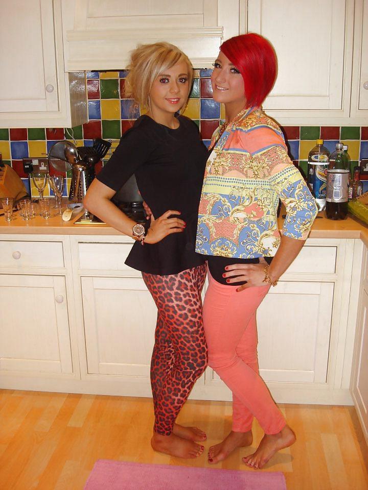 25P Hot babes 21