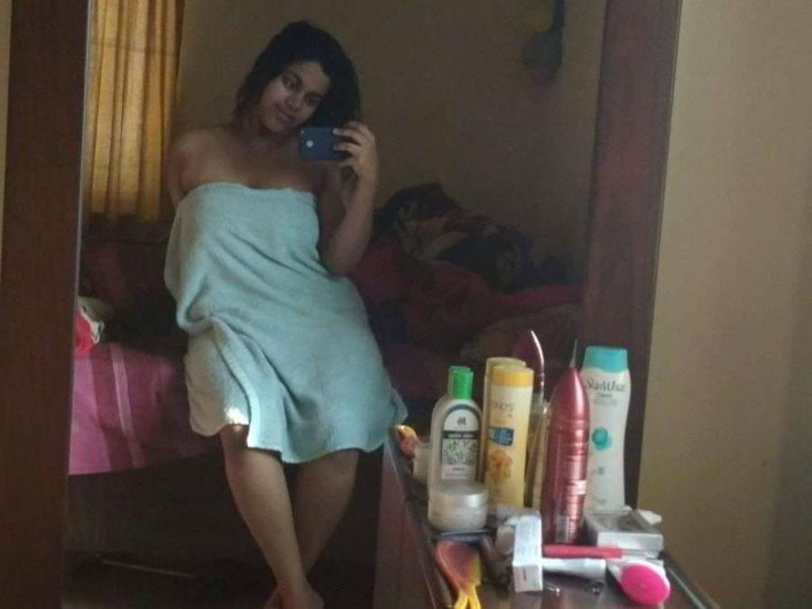18P Indian Beauty02