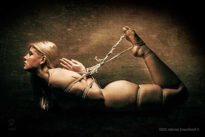 9P BONDAGE