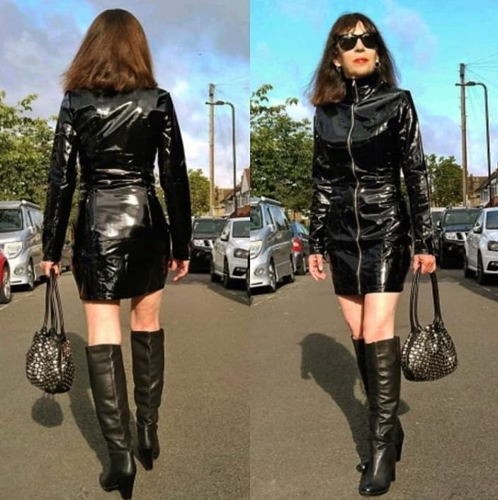 25P Insta Milfs &amp; Gilfs Wearing Boots 4