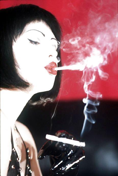 20P Smoking Fetish3