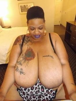 16P Bbw mix 619 (Black women)
