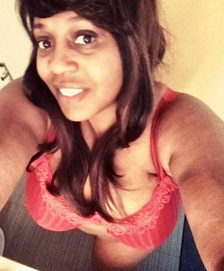 9P Huge Ebony Tits vol. 11