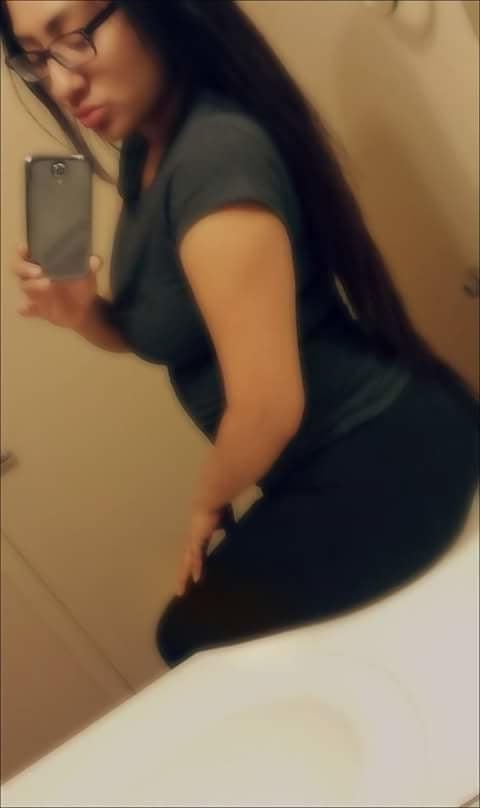 25P Slutty Amanda Kisto sex crazy  Facebook cunt