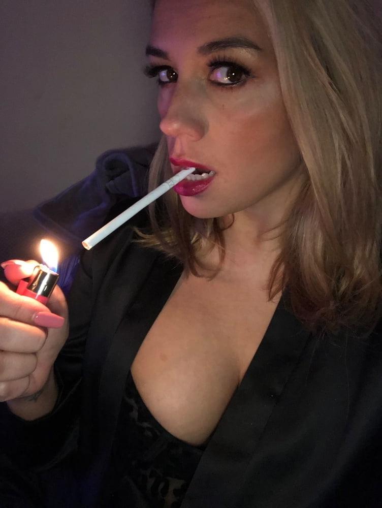 25P lovely smoking 7