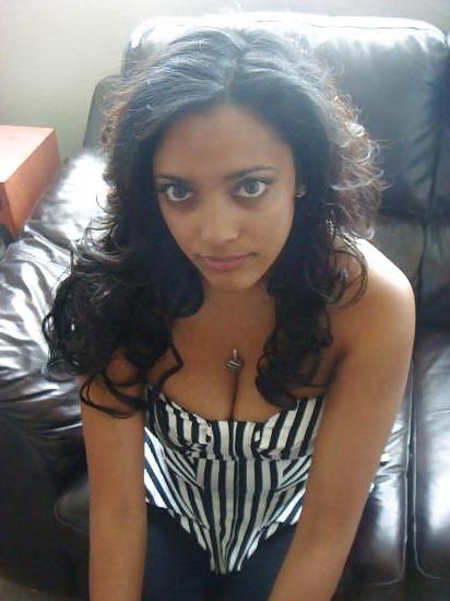 6P Beautiful Indian Girls 21- By Sanjh