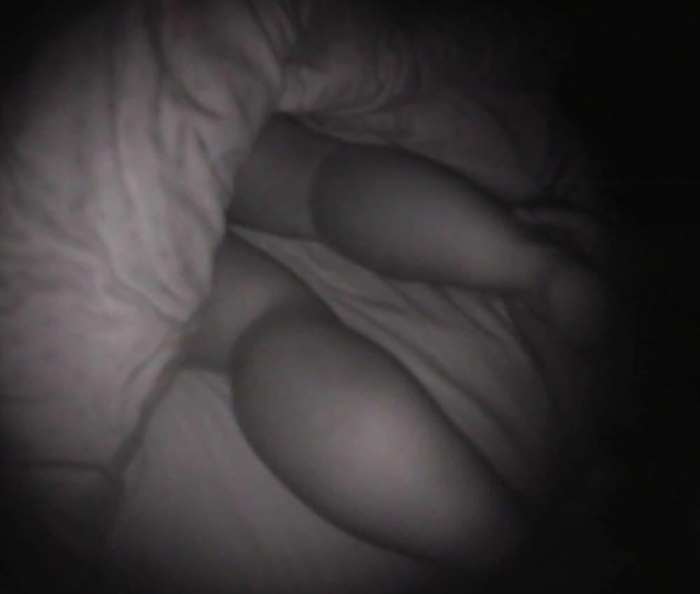 25P Wife's sweet ass, meaty legs. Massive calves, cankles.