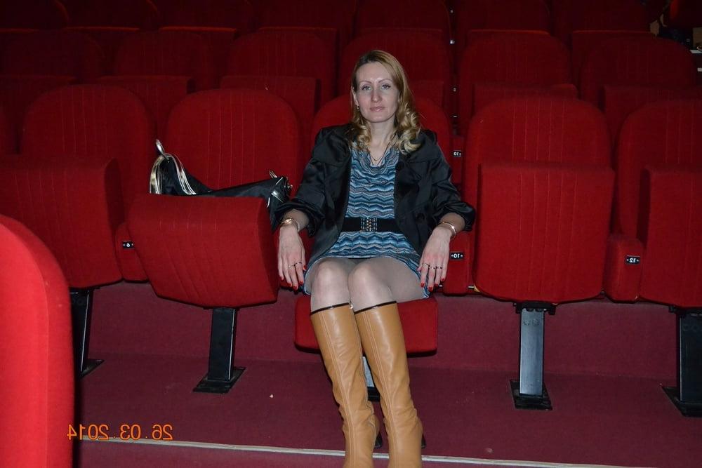25P Milfs &amp; Gilfs wearing boots no.2