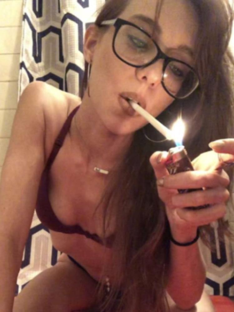 25P lovely smoking 6