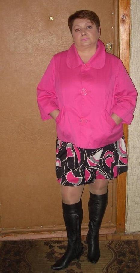 25P Milfs &amp; Gilfs wearing boots no.5