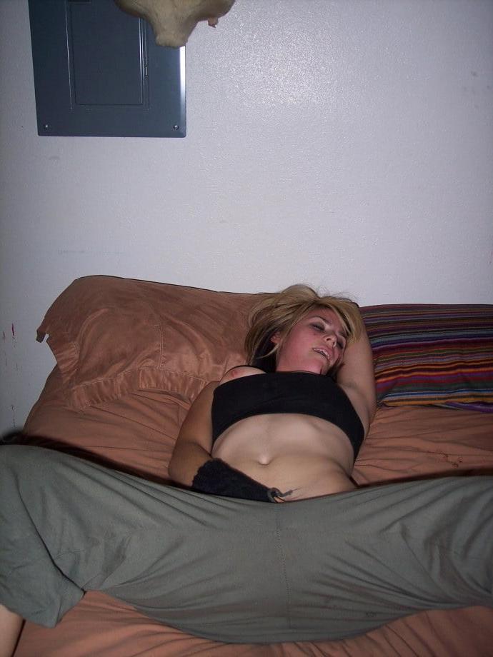 25P Petite amie coquine -08