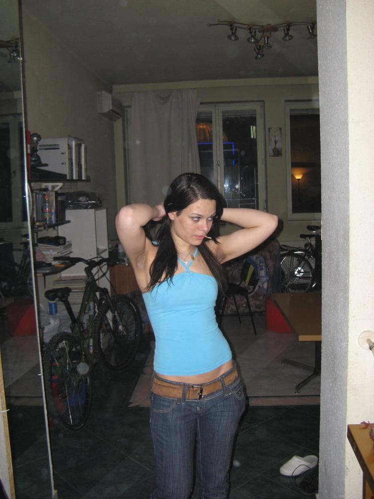 25P Petite amie coquine -07