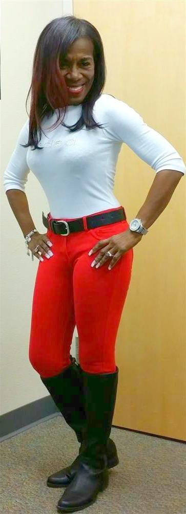25P Ebony Goddess wearing Boots no.3