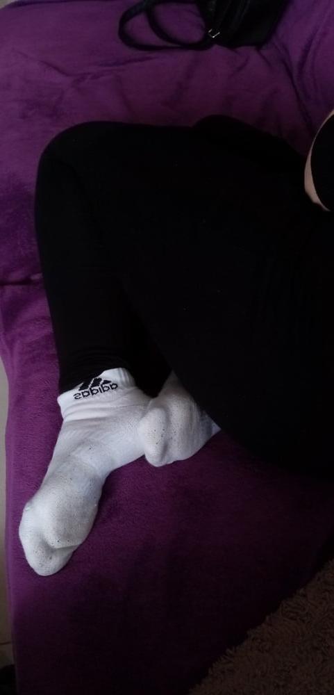 7P My gf in white socks (2 days worn)