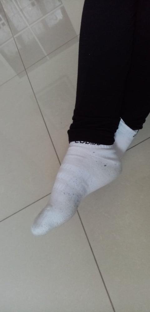 7P My gf in white socks (2 days worn)