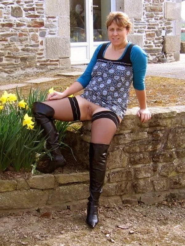 25P Bonus boots 1