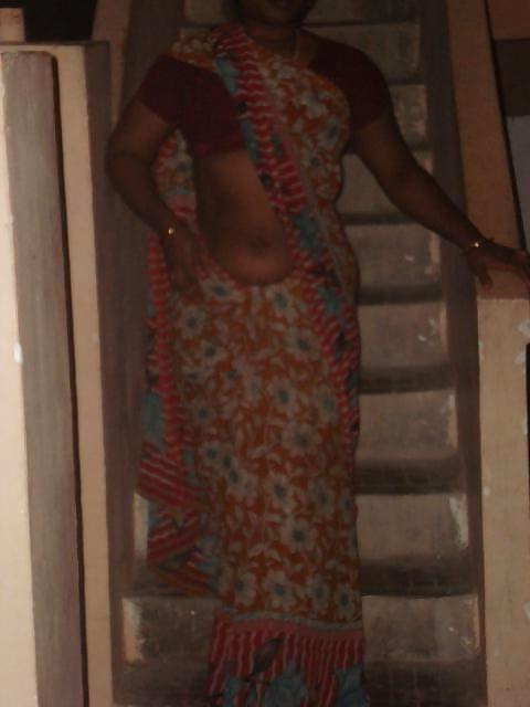 25P INDIAN AUNTS NUDE 1
