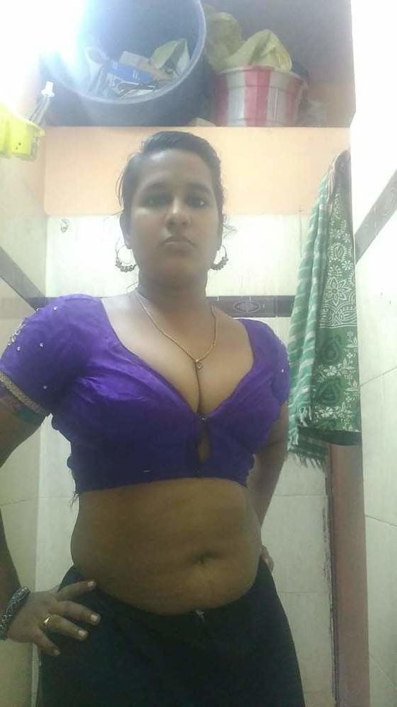 25P INDIAN AUNTS NUDE 1