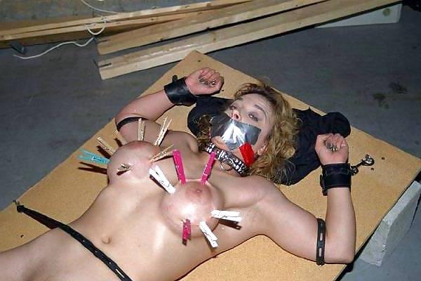 21P Tits of pain